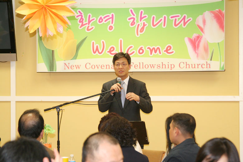 041209-easter (47).jpg